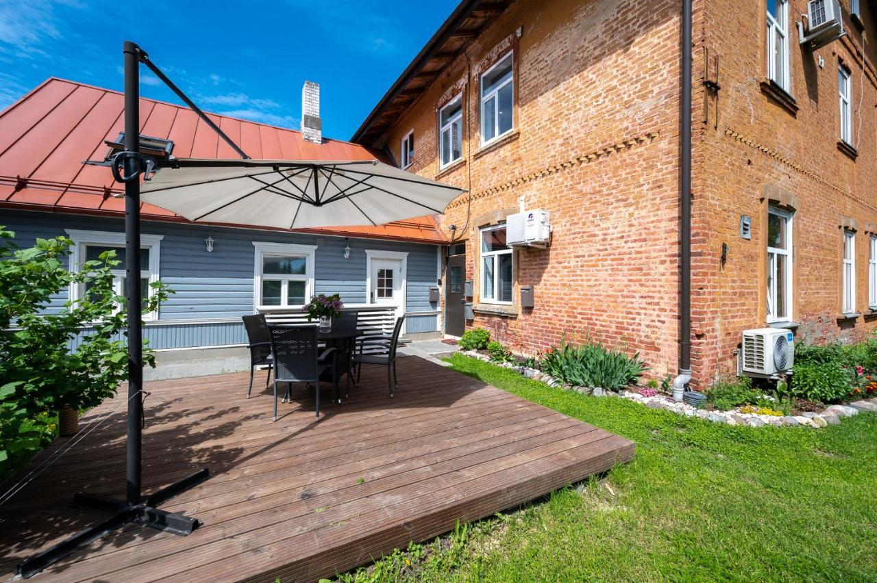 Suur-Sepa Apartement Parnu Exterior photo